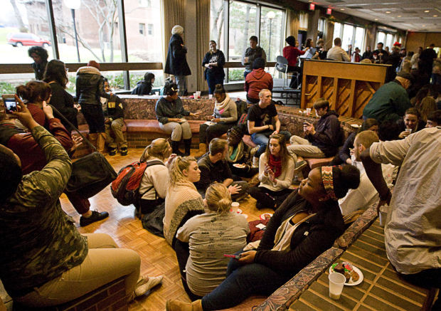 students cookie party 12102014.jpg